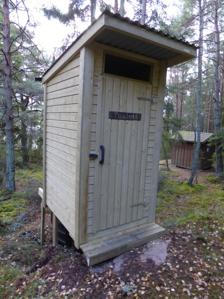 Komposteringstoalett vid Västra Moviken